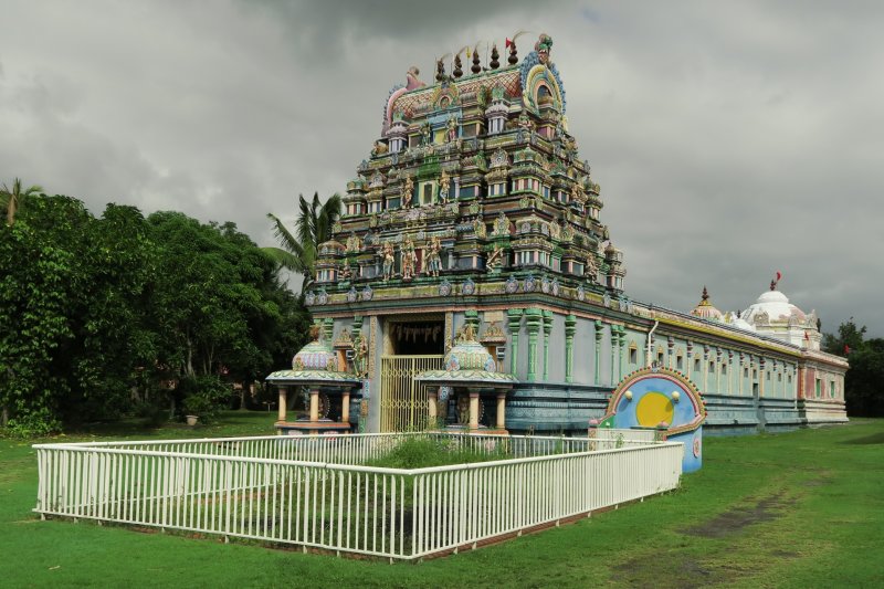 Hinduistický chrám Le Colosse