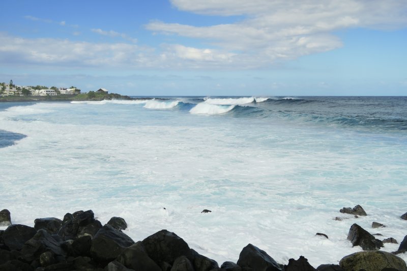 Morský príboj v Saint-Pierre